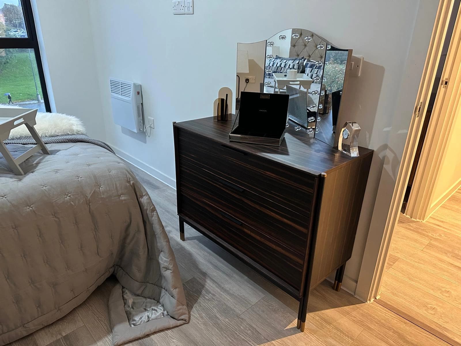 property photo 12 of 33