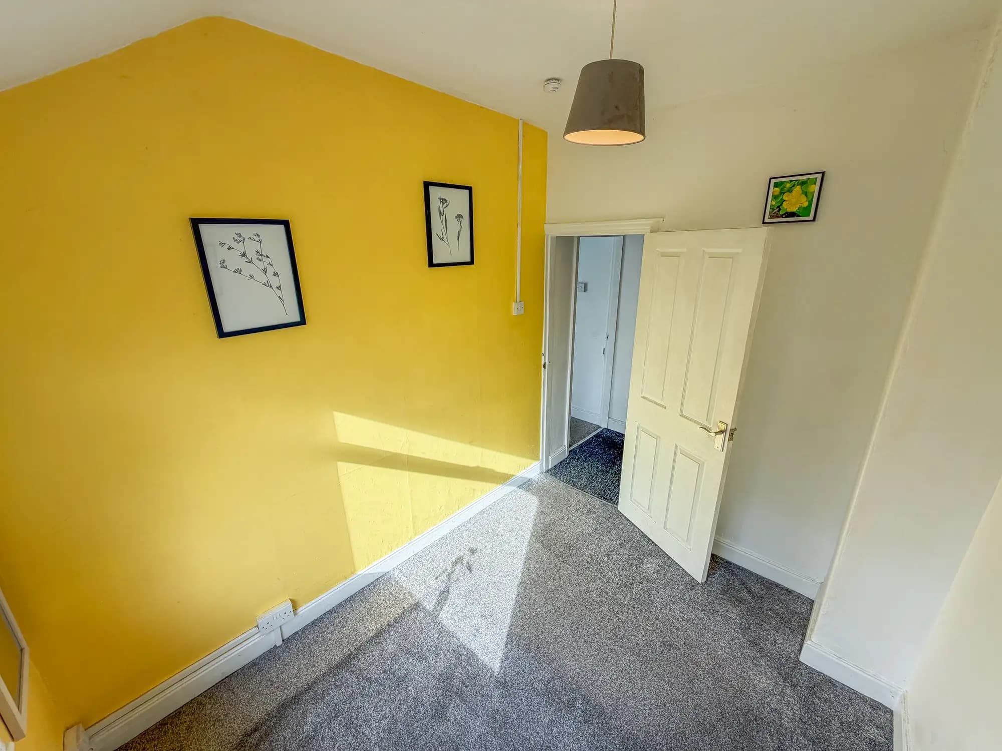 property photo 22 of 42