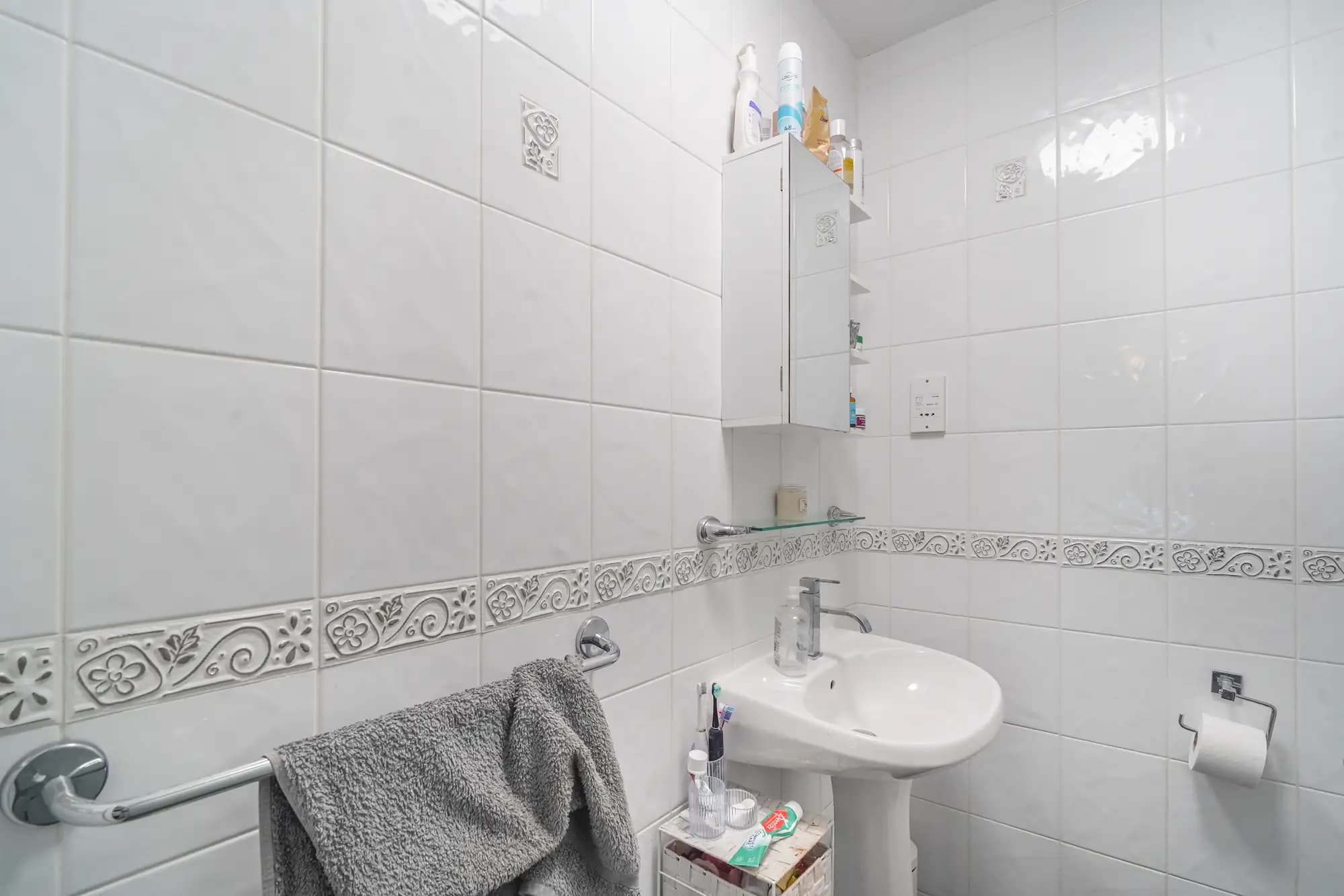 property photo 10 of 24