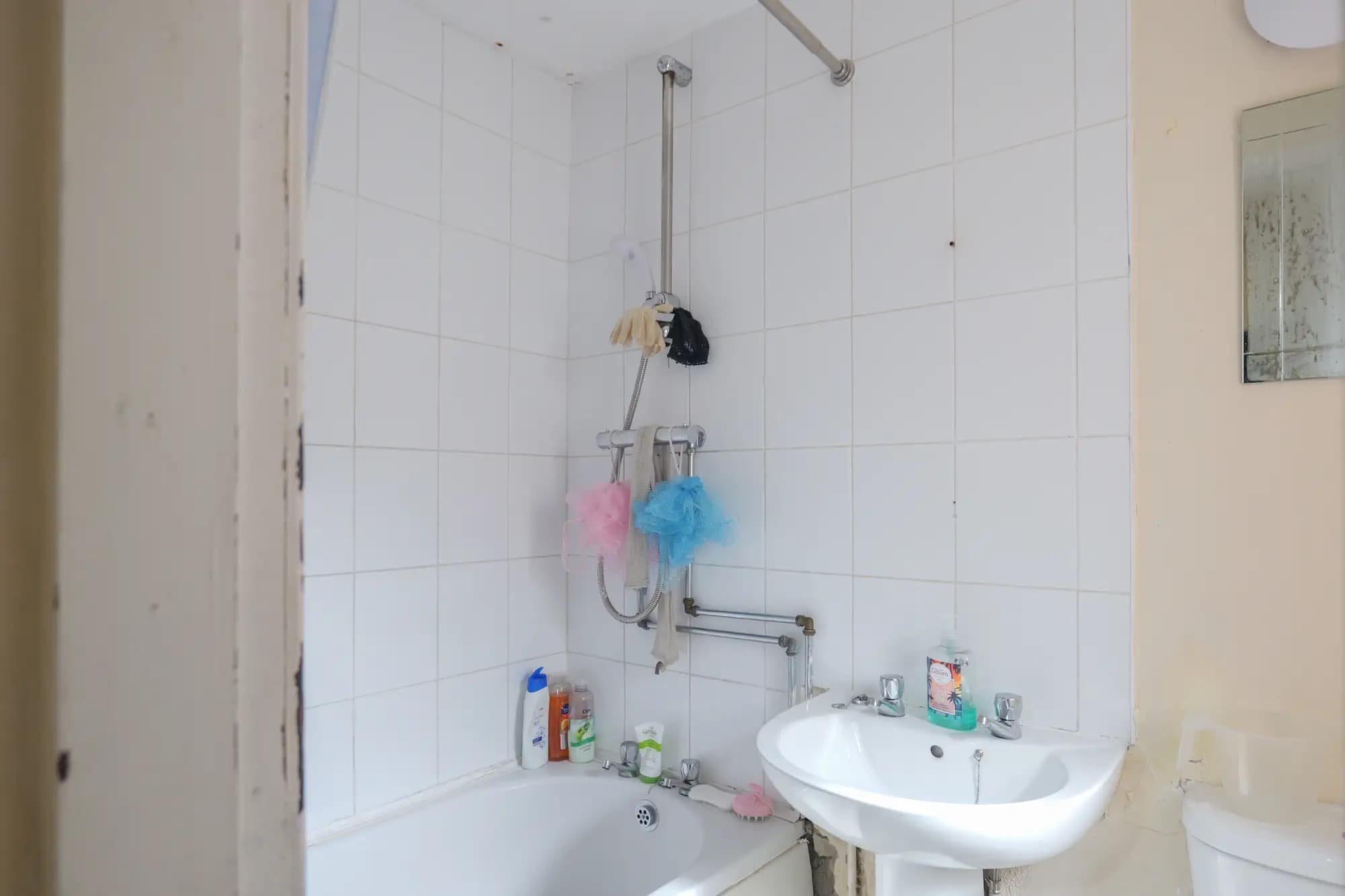 property photo 6 of 14