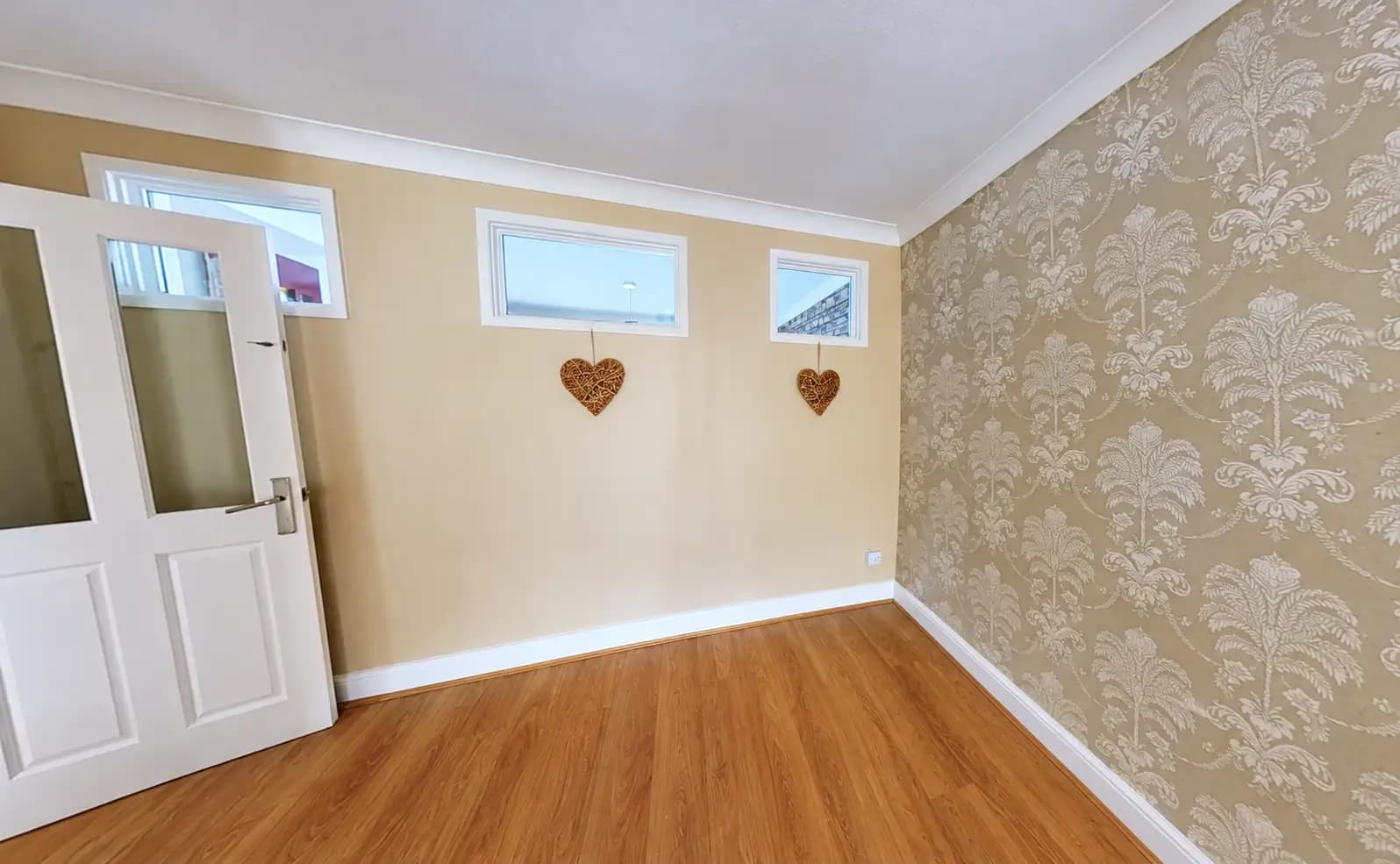 property photo 3 of 26