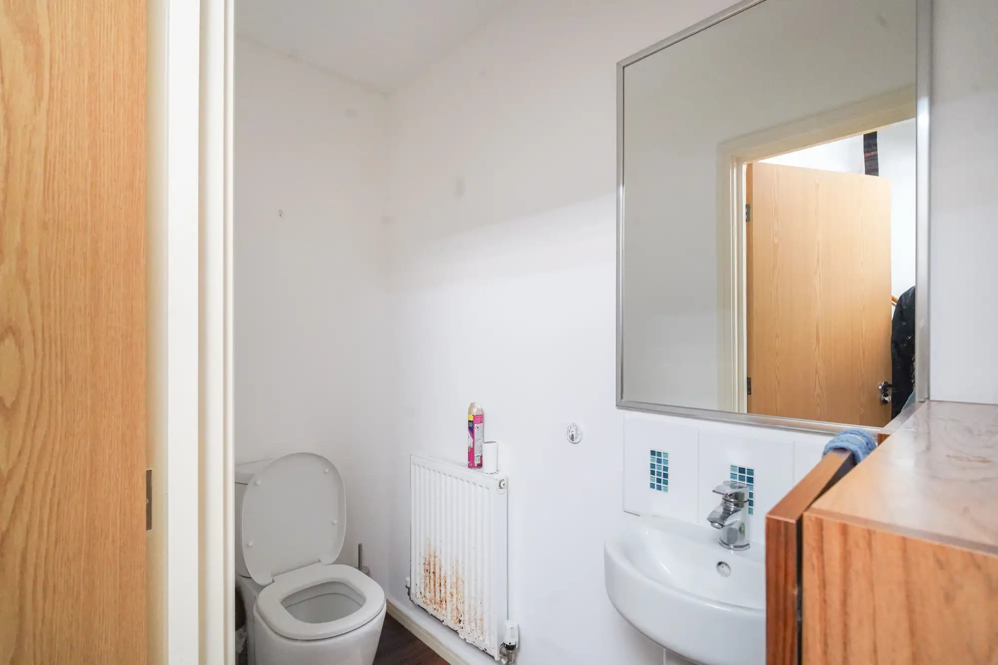 property photo 8 of 25
