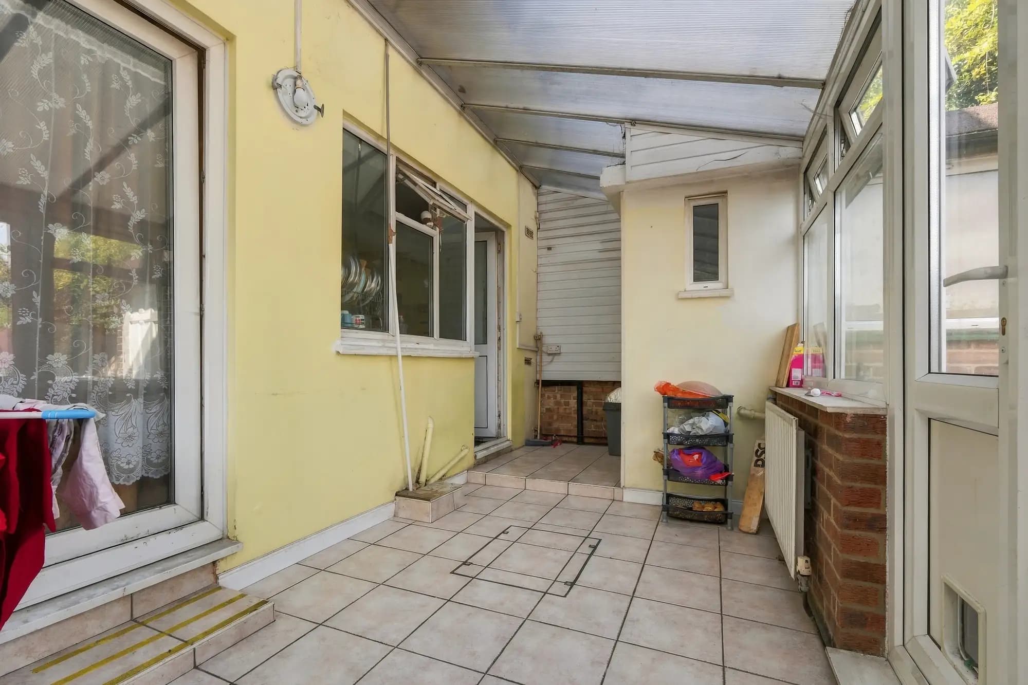 property photo 10 of 17