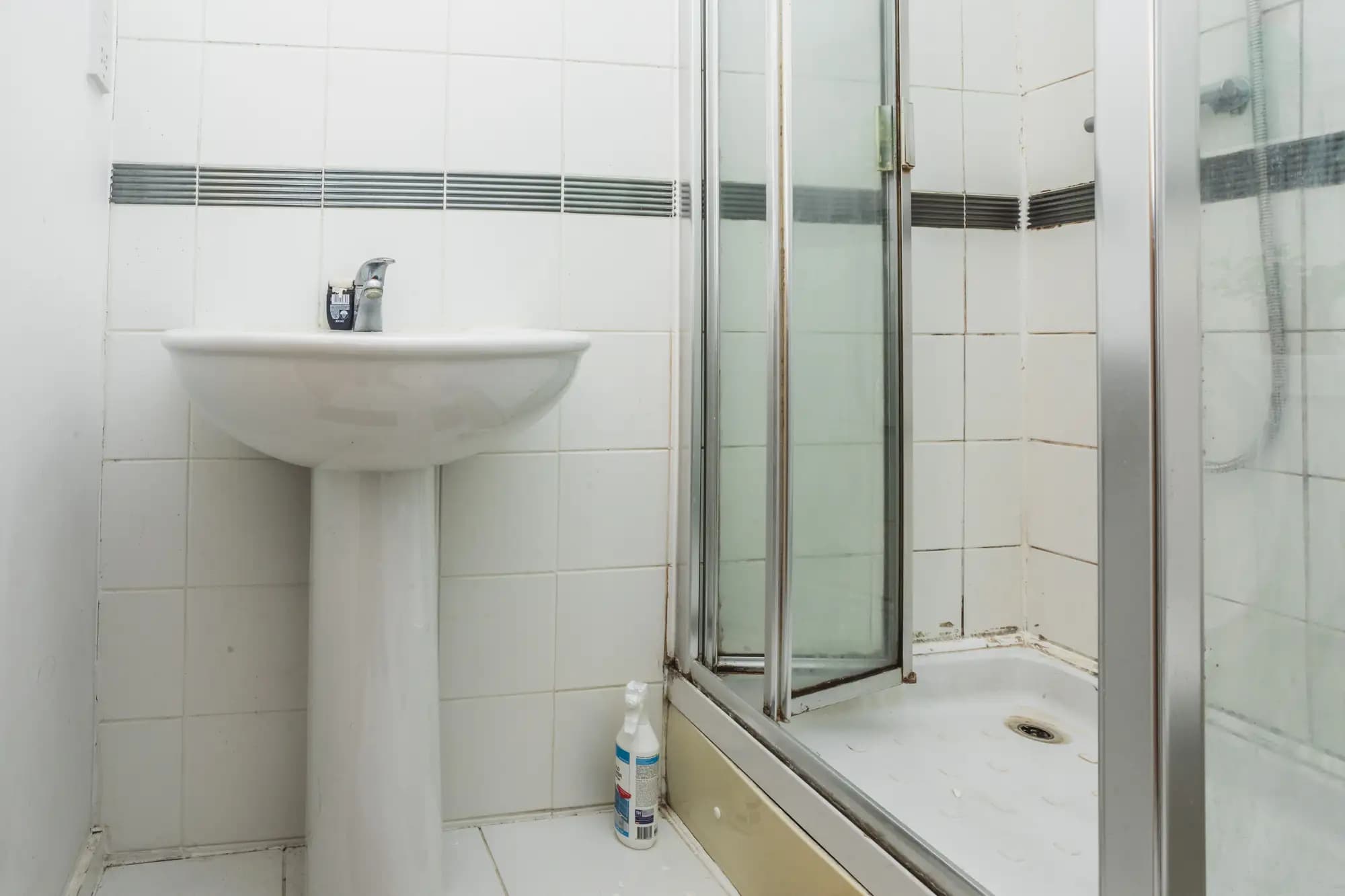 property photo 16 of 33