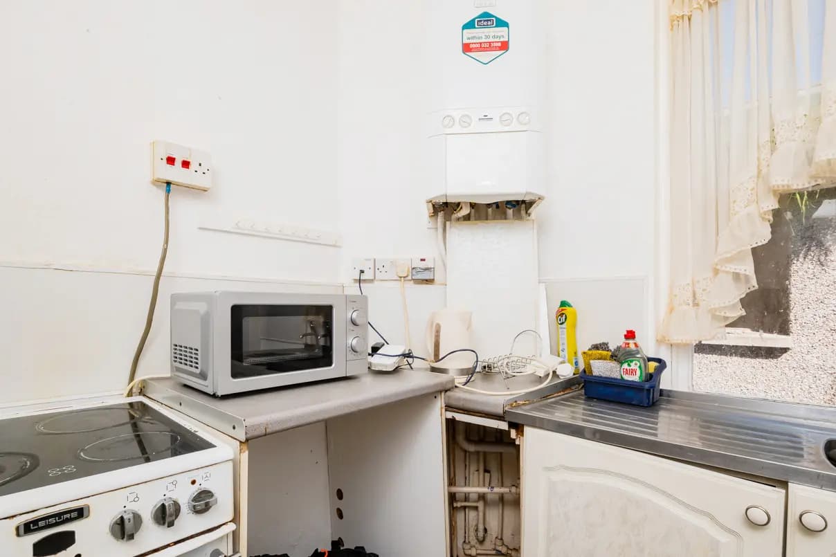 property photo 12 of 80