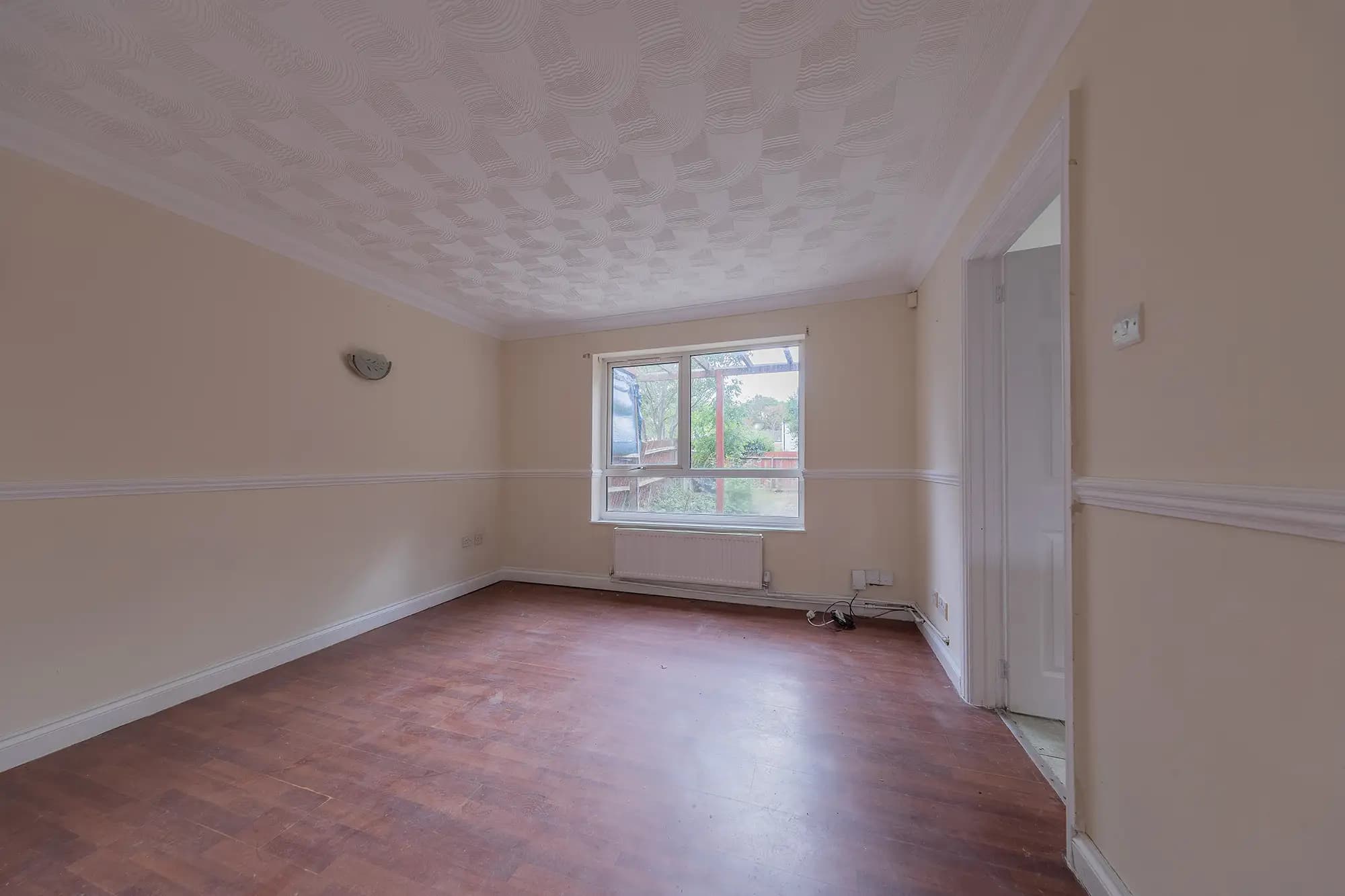 property photo 3 of 35