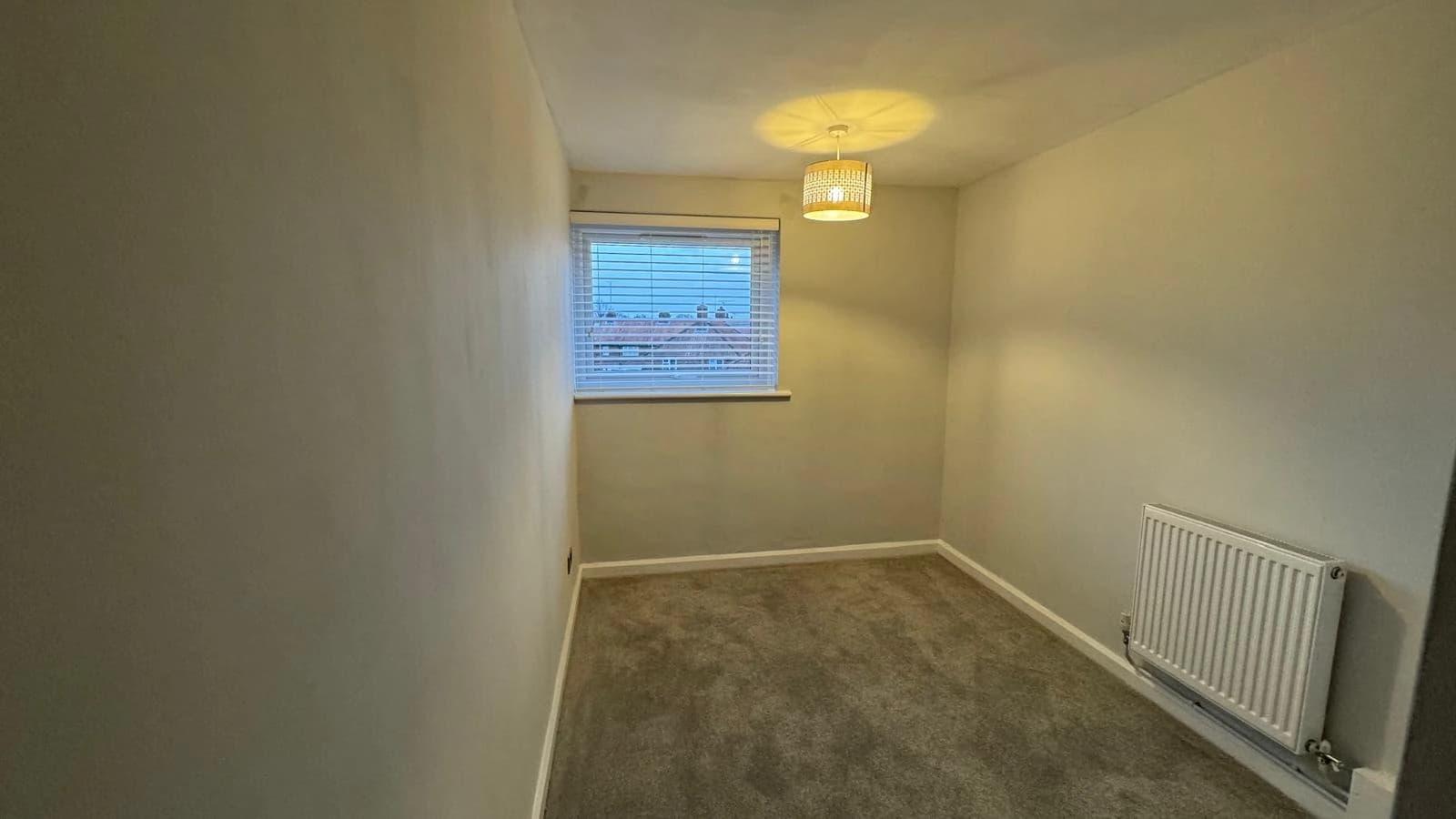property photo 11 of 20