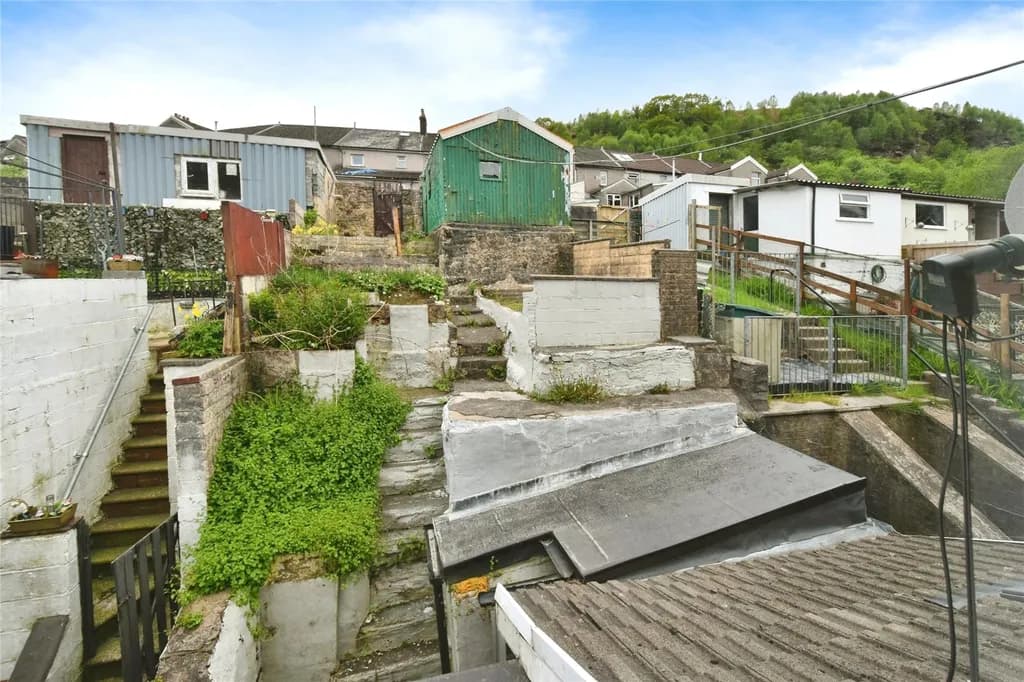 property photo 21 of 21