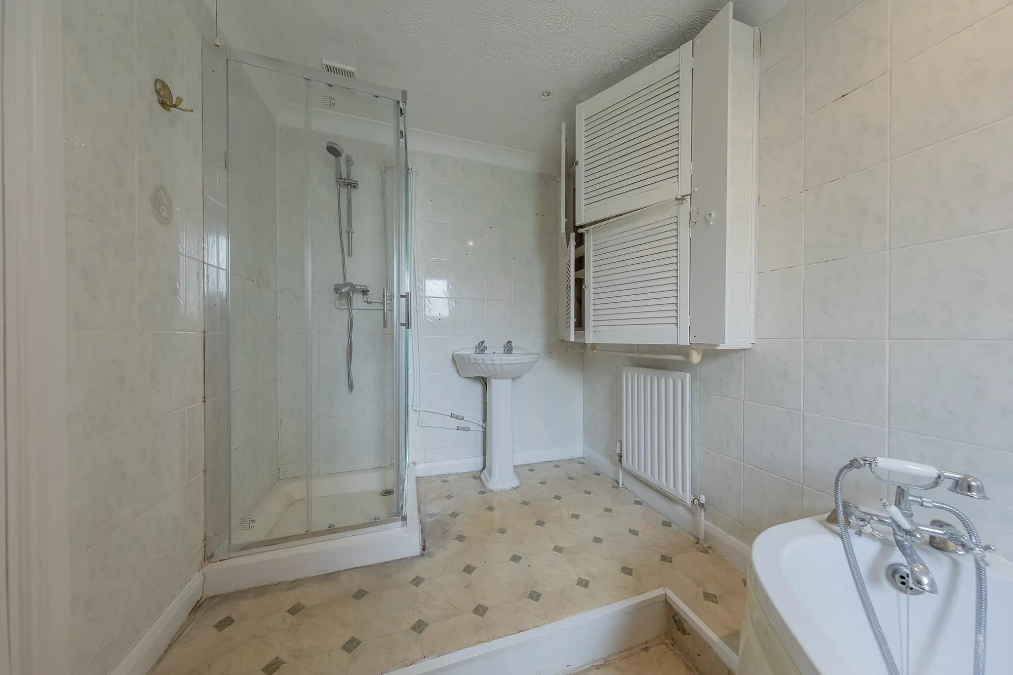 property photo 12 of 35