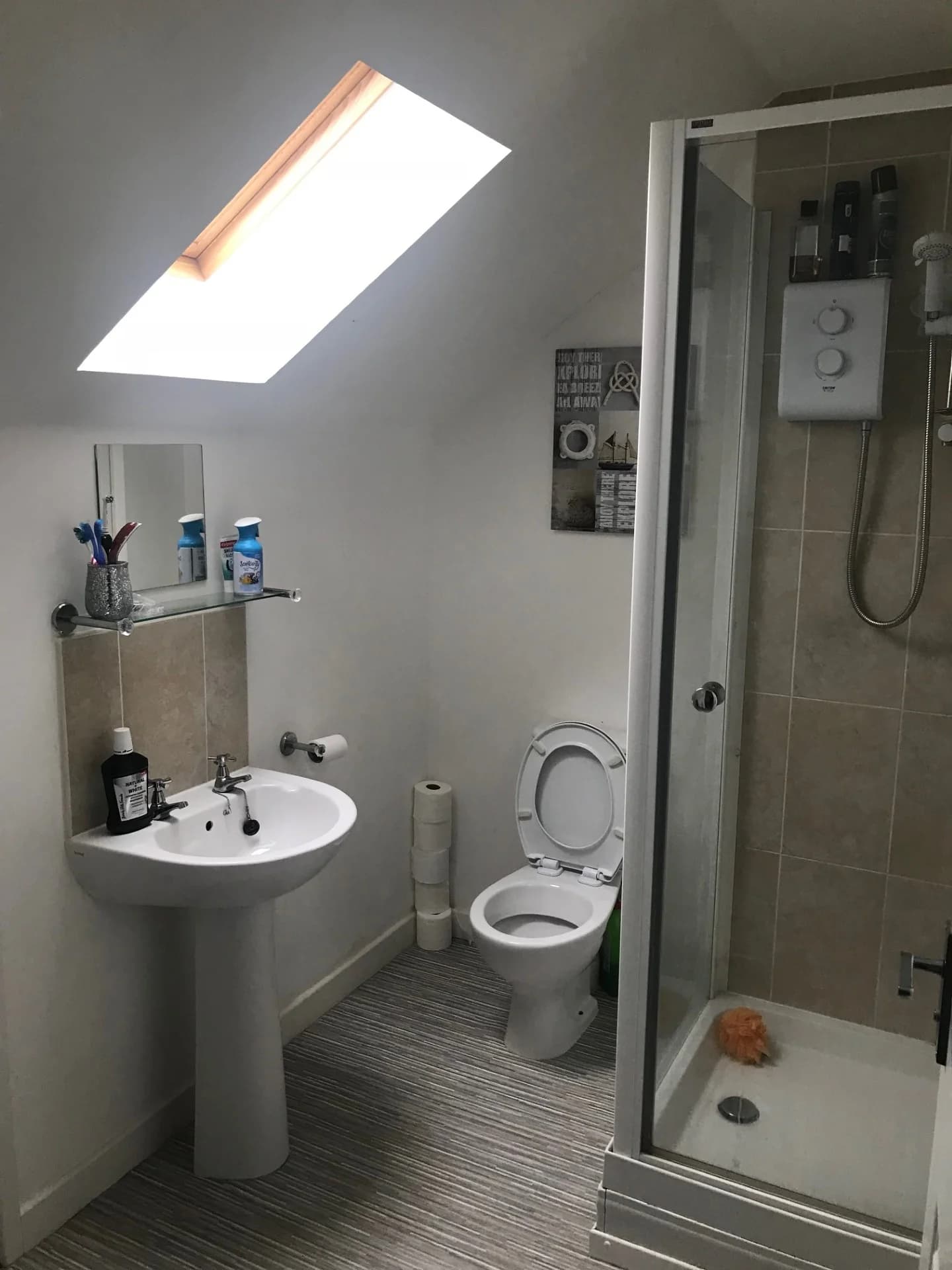 property photo 10 of 22