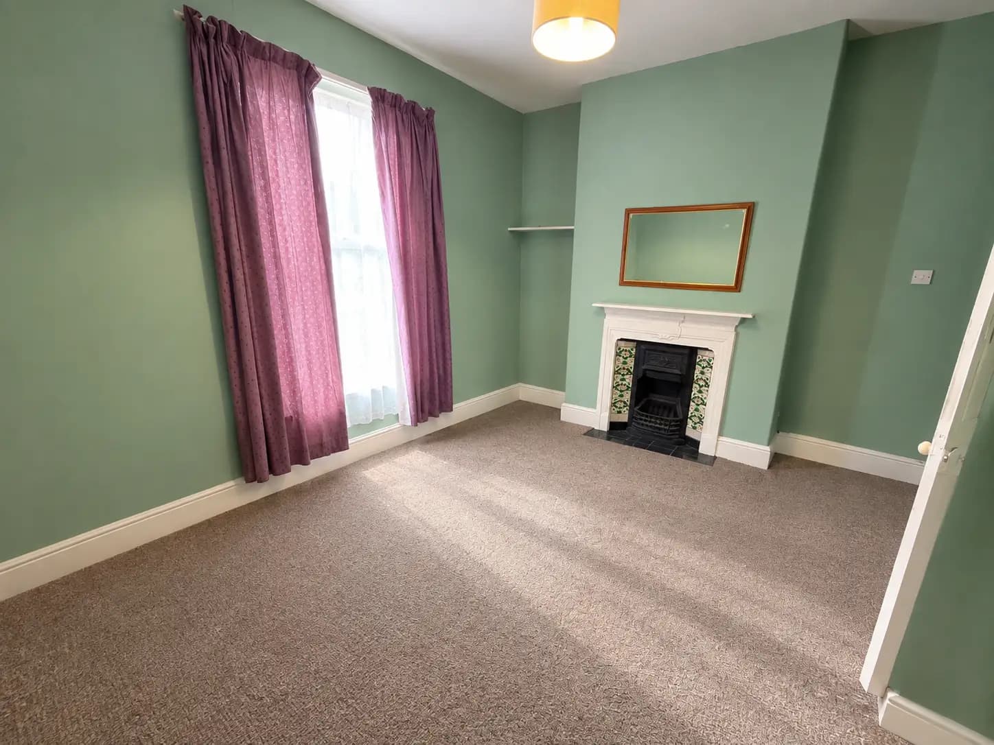 property photo 8 of 13