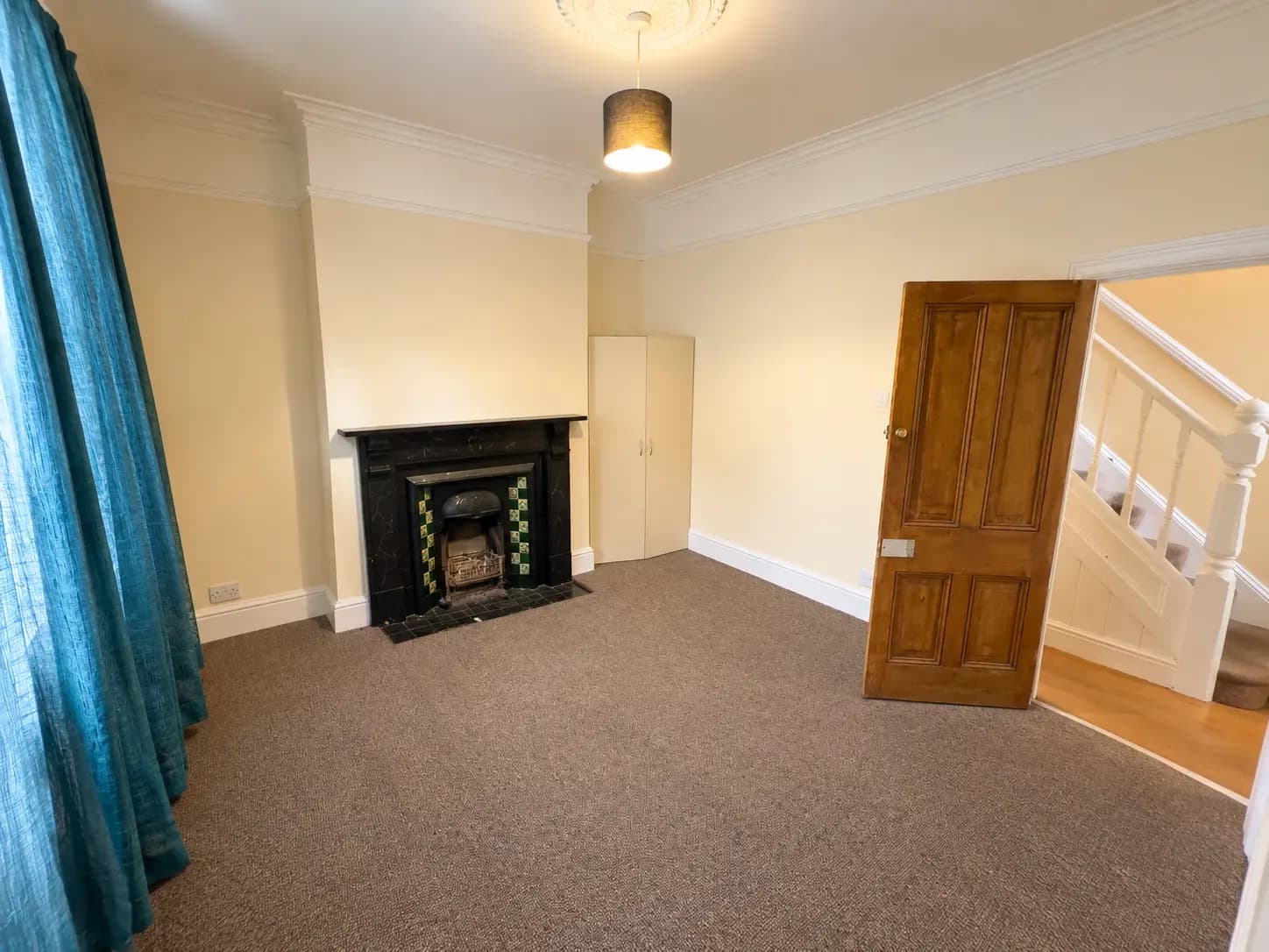 property photo 10 of 13