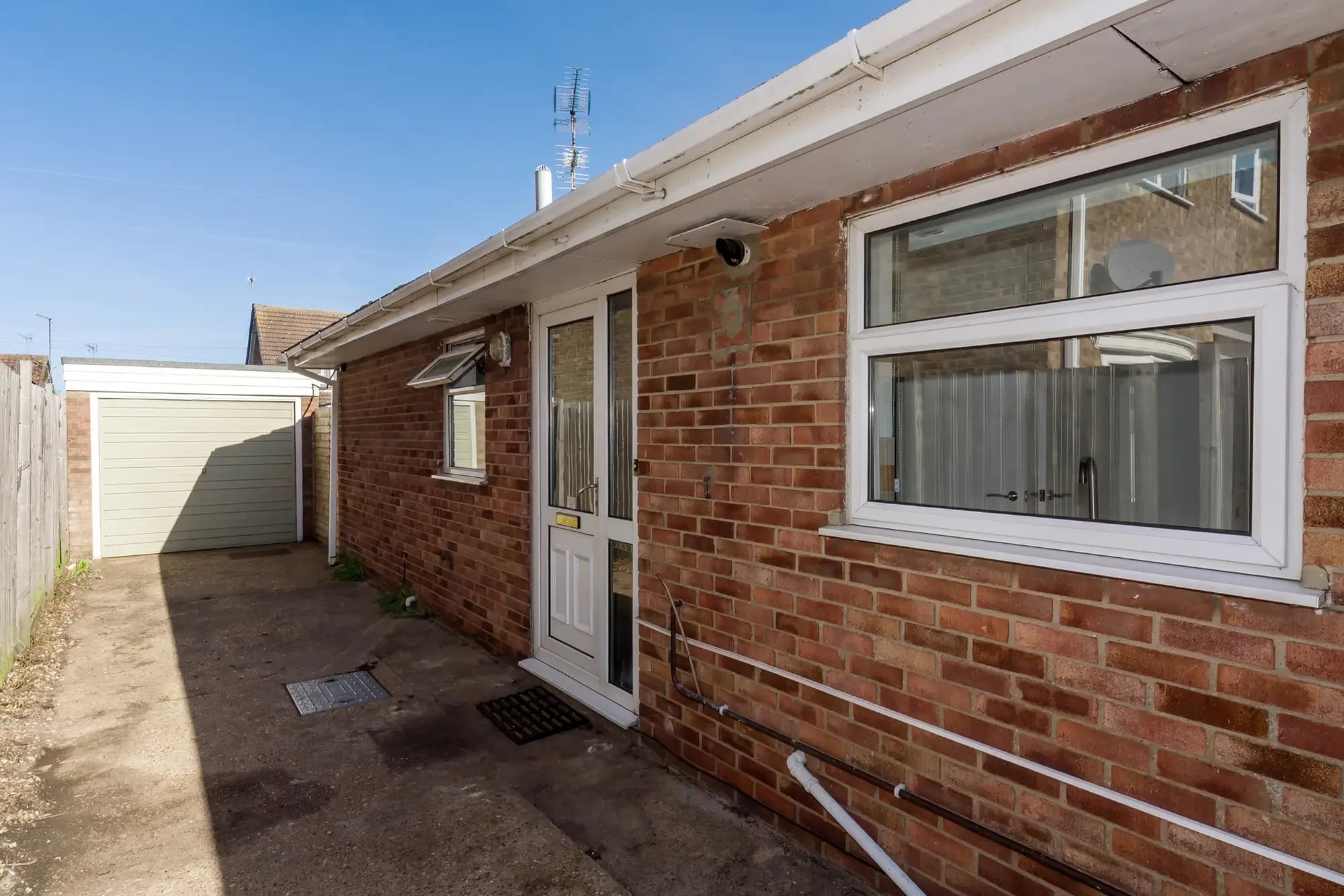 property photo 26 of 33