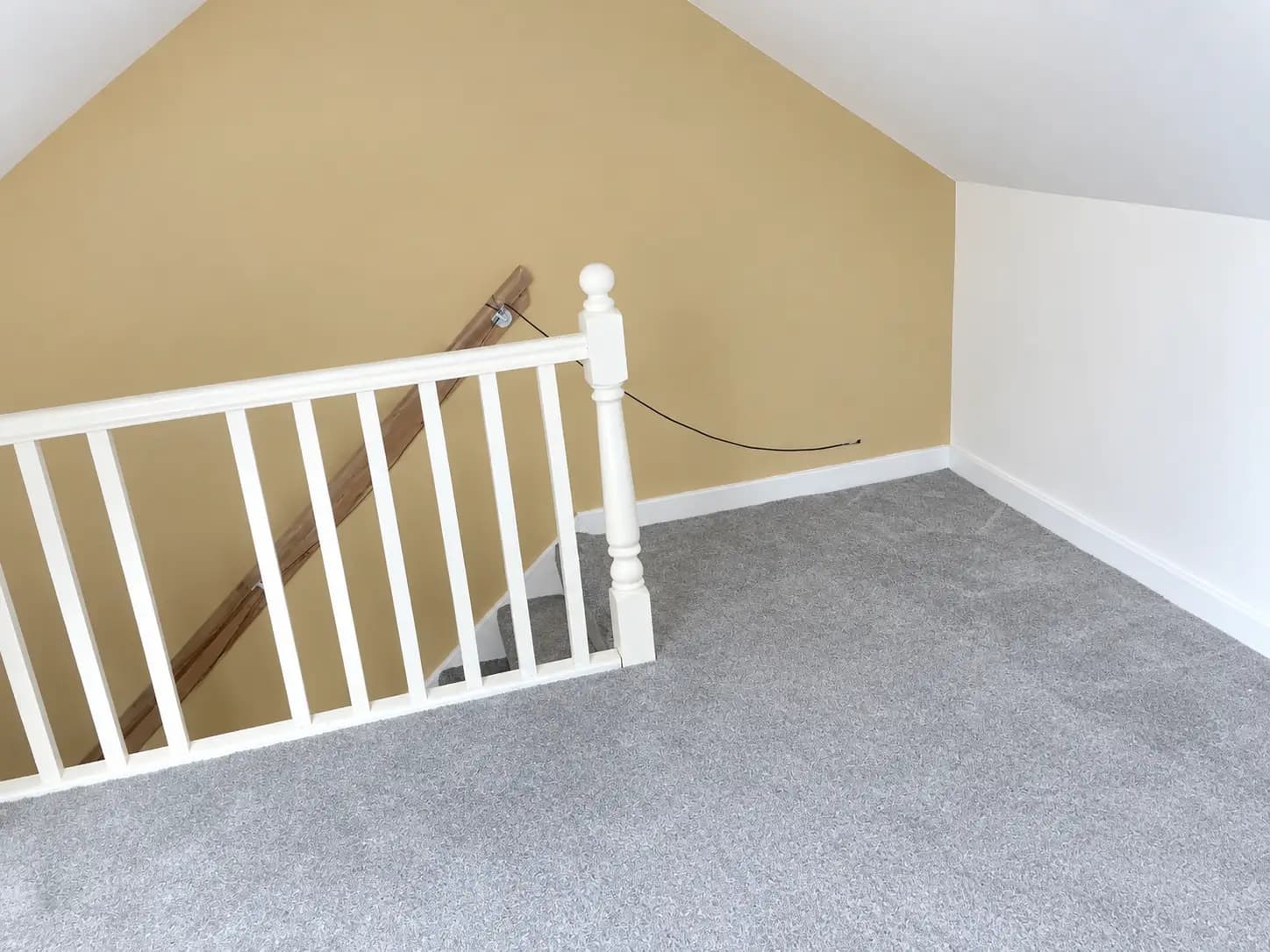 property photo 10 of 11