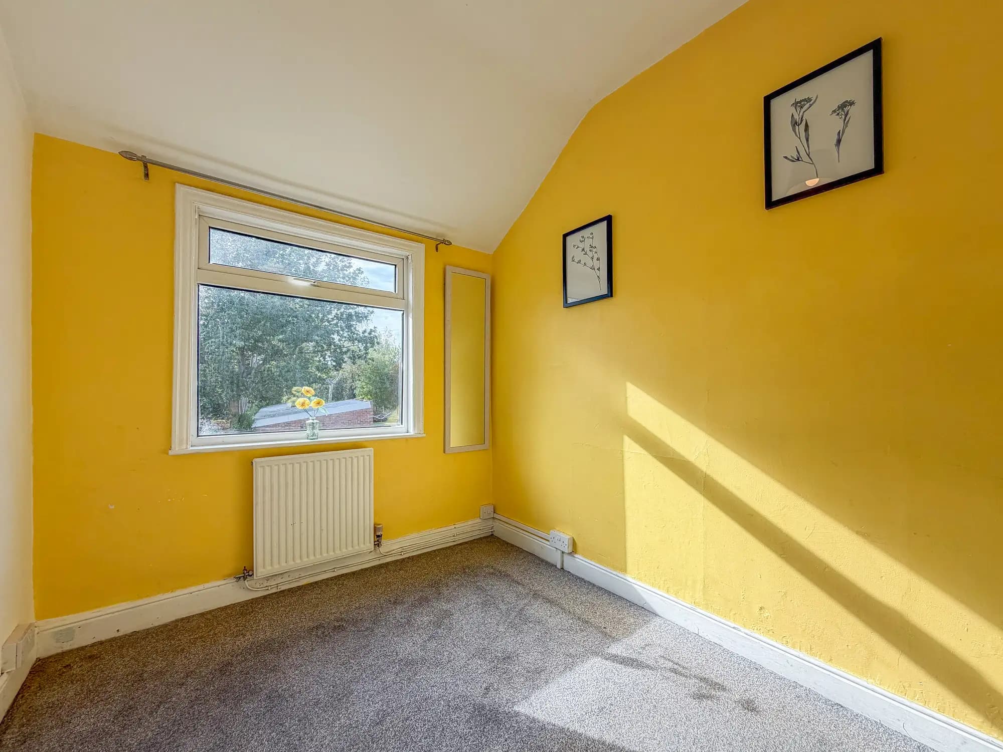 property photo 21 of 42