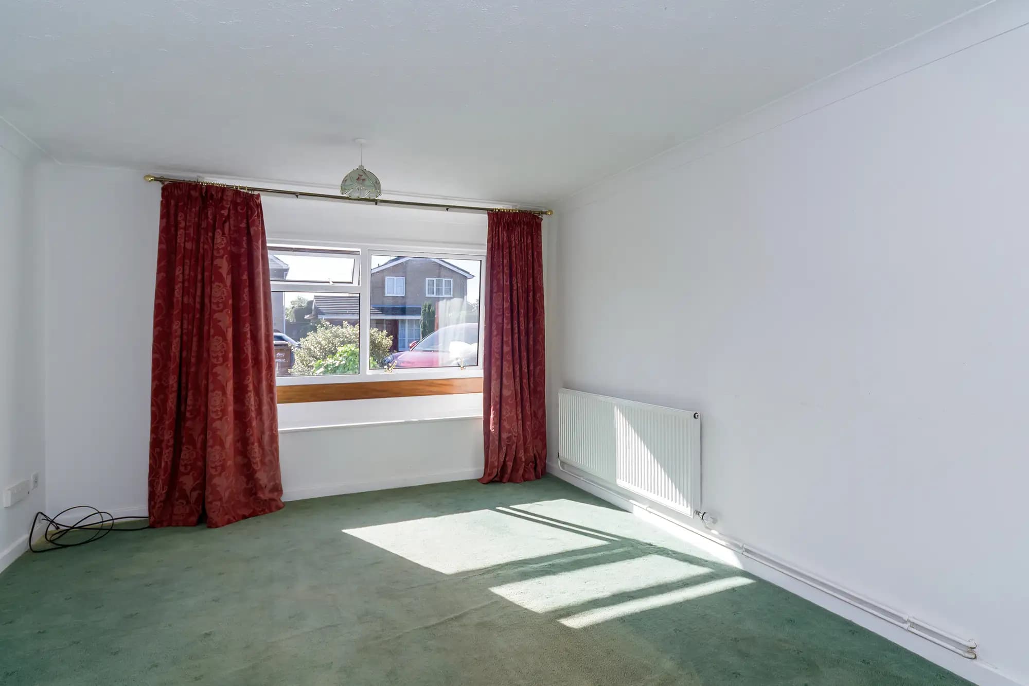property photo 2 of 33
