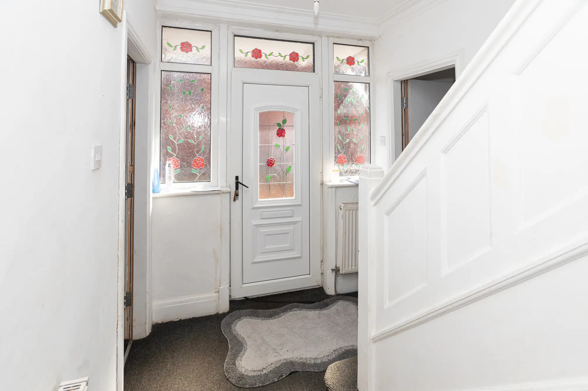 property photo 21 of 32