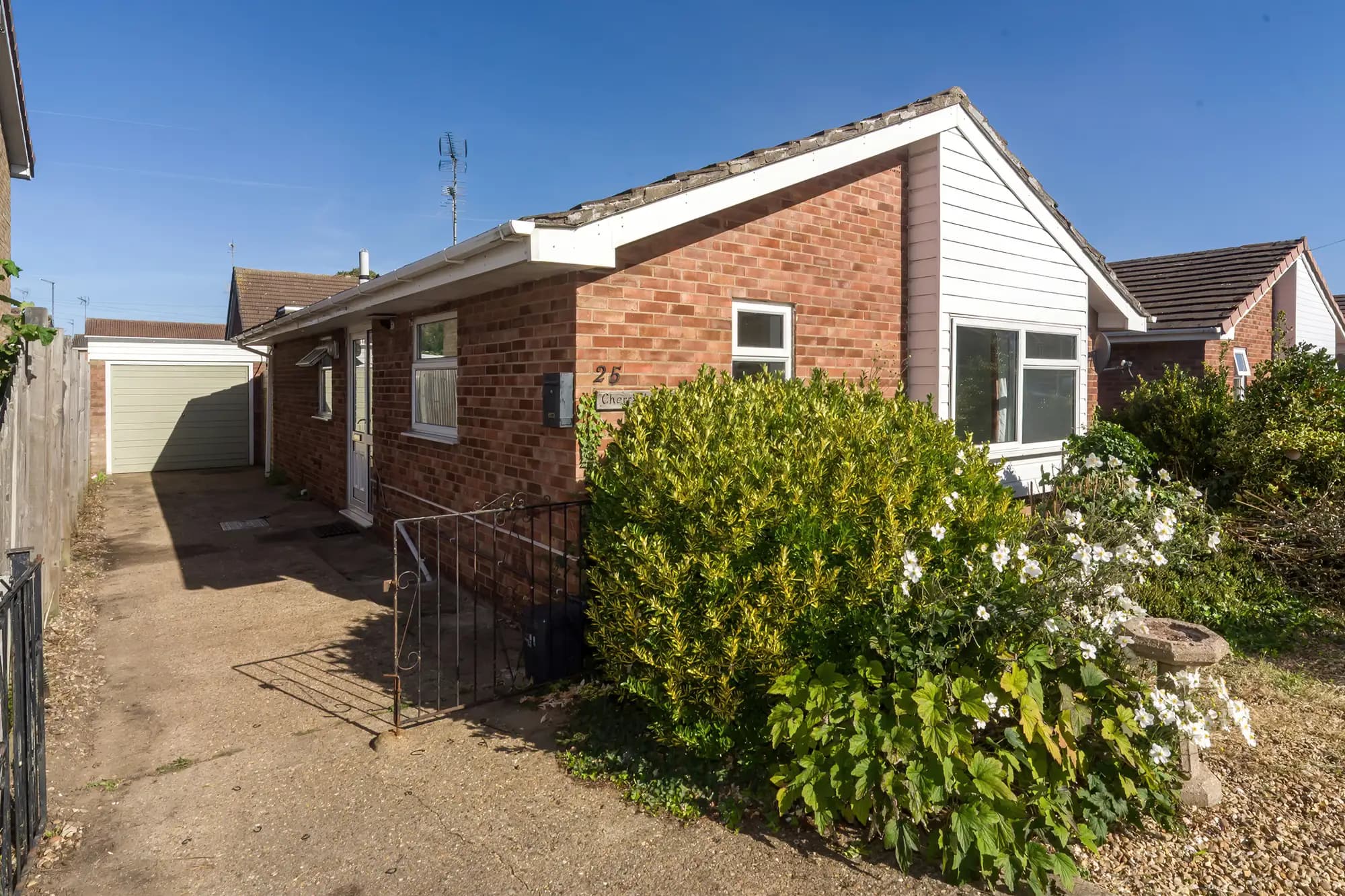 property photo 1 of 33