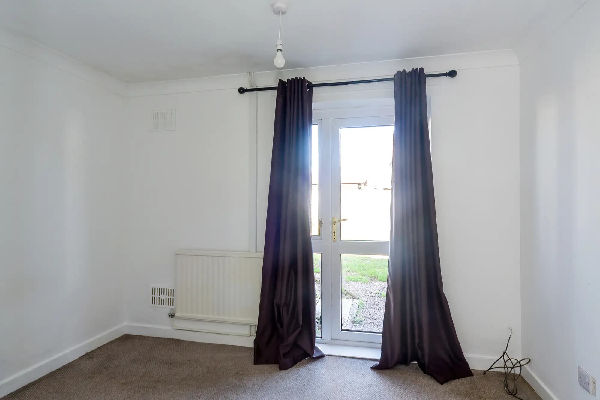 property photo 17 of 33
