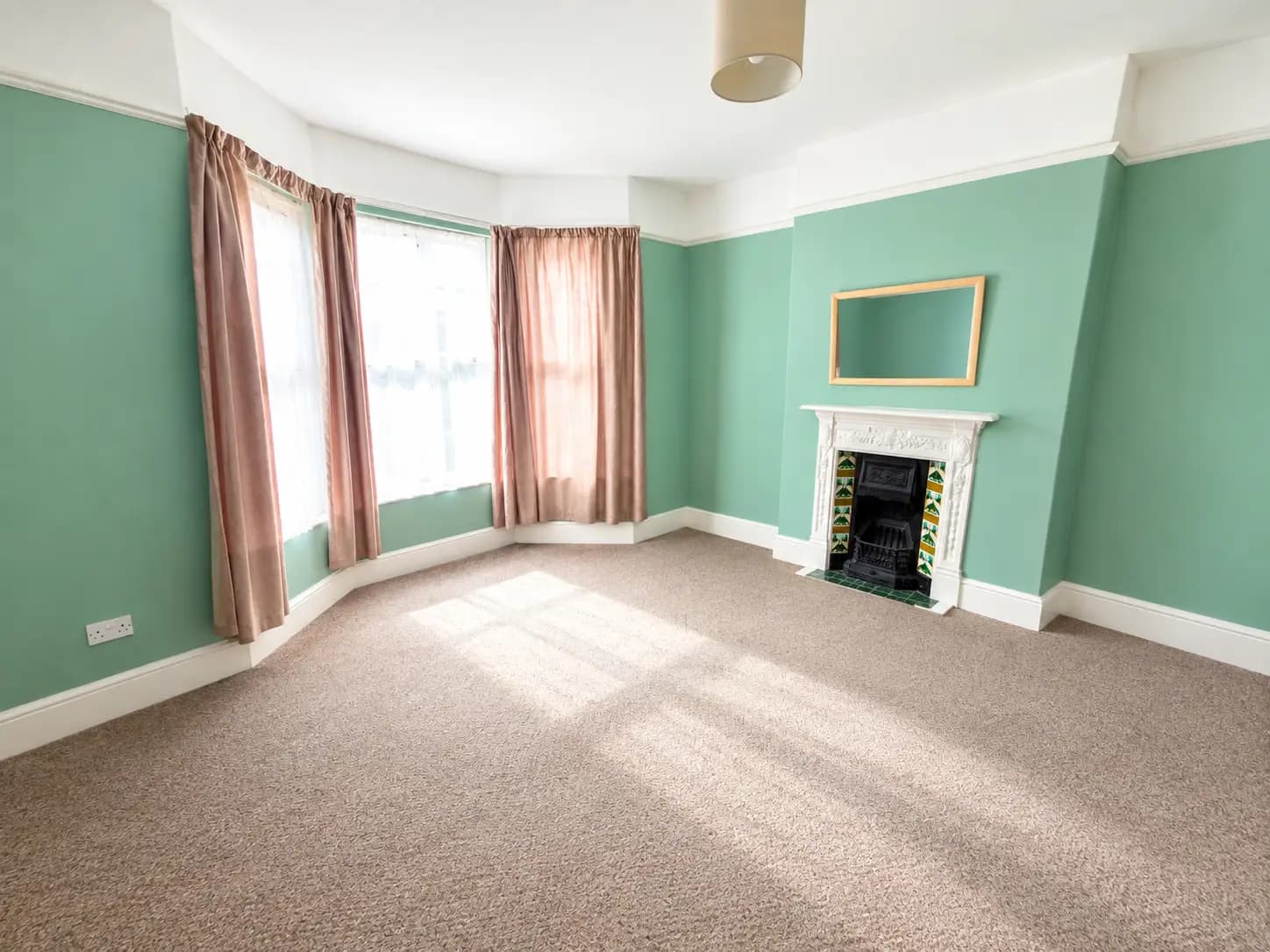 property photo 7 of 13