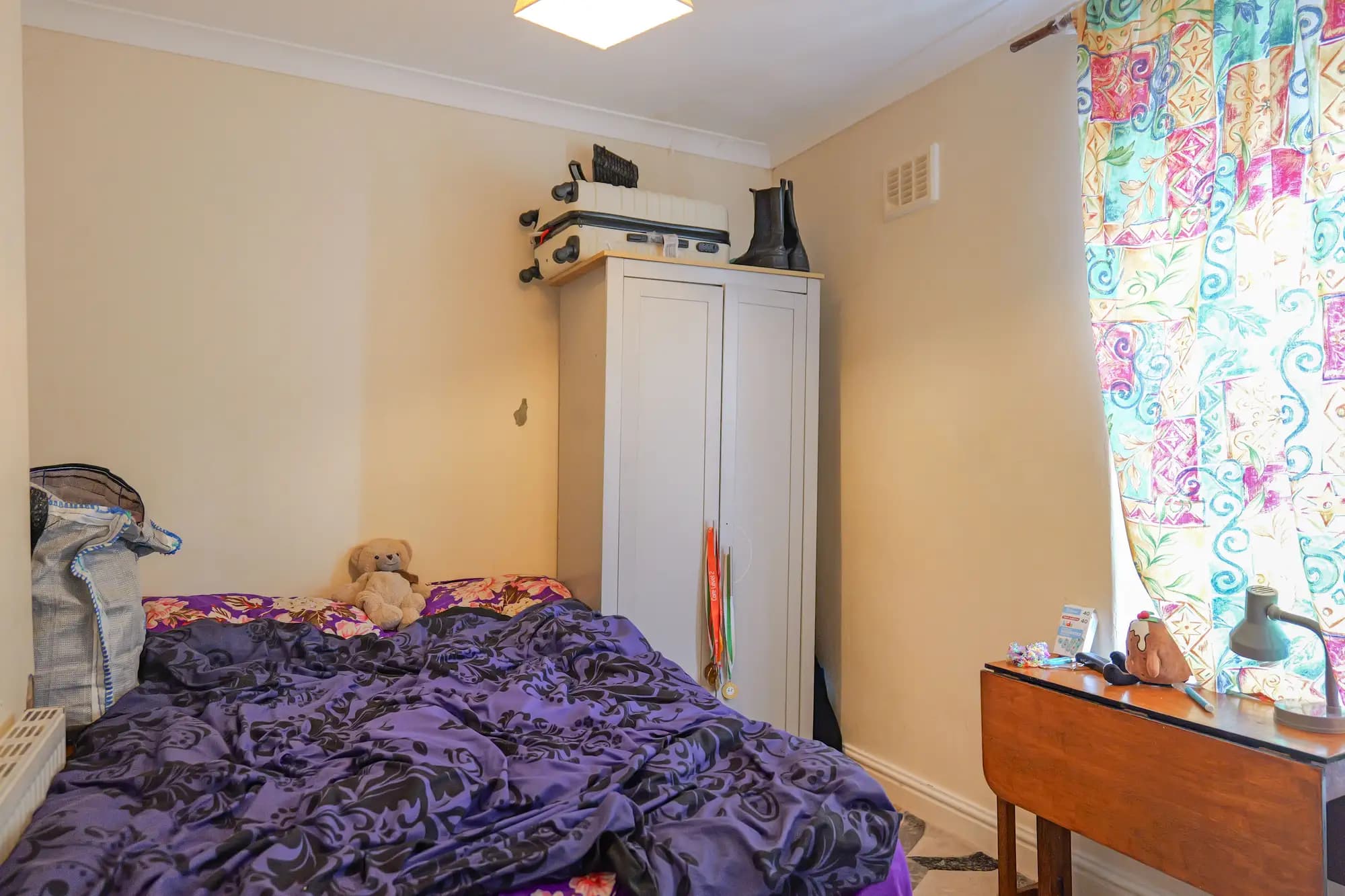 property photo 7 of 14